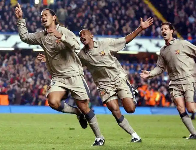 也在社交媒 也在社交媒